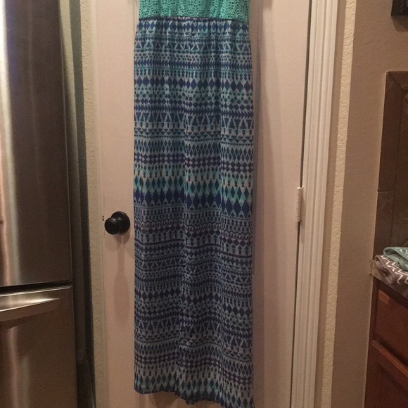 Long, crochet-top dress - Picture 2 of 2